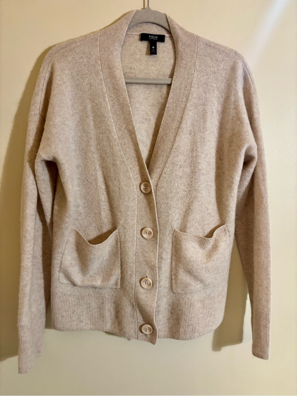 AQUA Women's Beige Button-Front Cashmere Blend Cardigan Sweater Medium